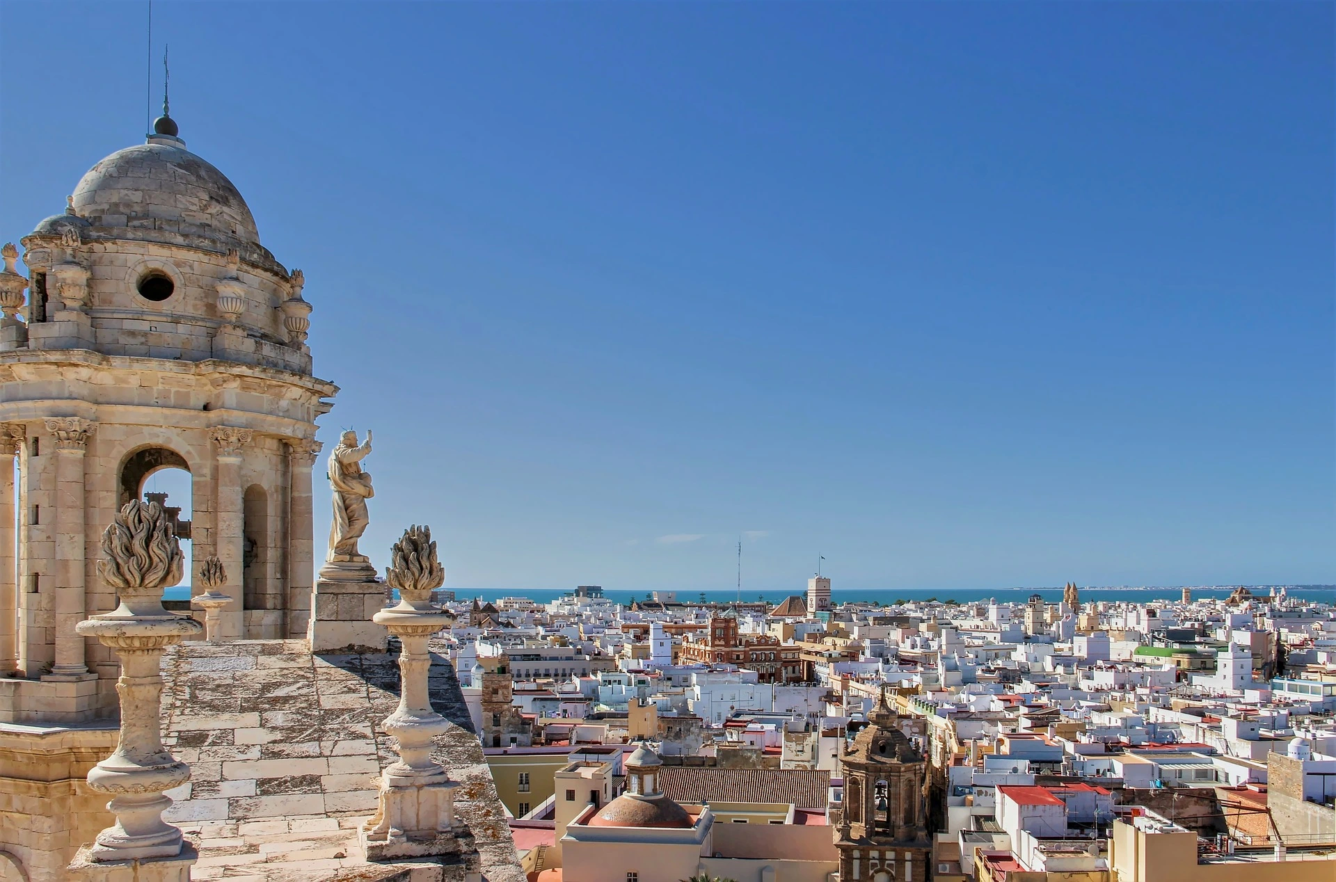 vista desde la catedral de cádiz